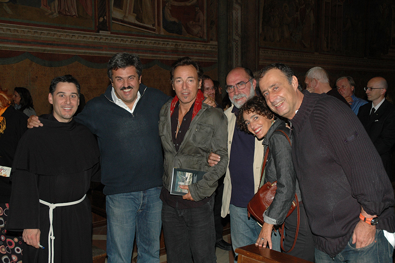 con_bruce_8_ottobre_2006_assisi.jpg