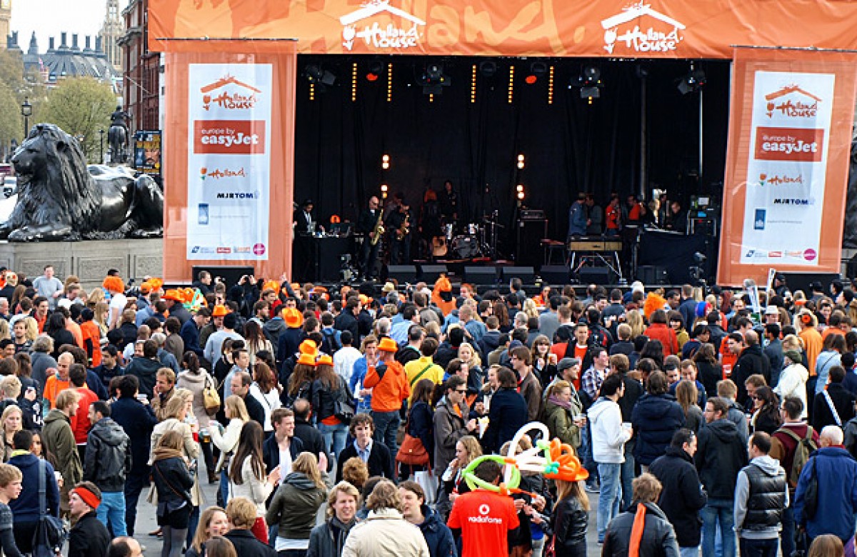 Olanda, tappi in regalo ai 16enni per &quot;abbassare&quot; il volume dei concerti