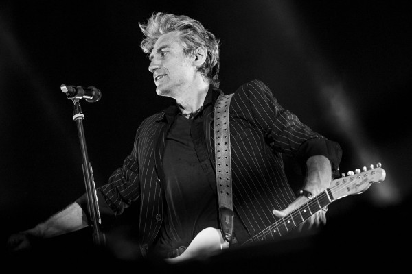 Ligabue, un concorso per under 30 per suonare sul suo palco a Monza