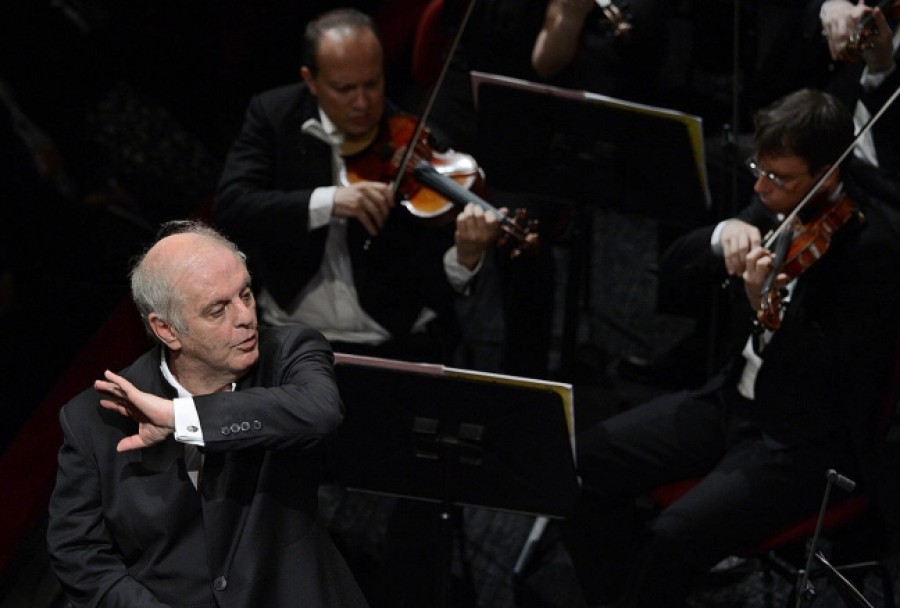 L&#039;Espresso: Daniel Barenboim: &quot;L&#039;Europa dei burocrati uccide la musica&quot;