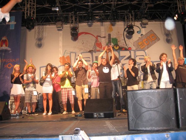 Quando la musica è passione e missione. Solidarietà a Demo