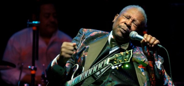 Morto B.B.King, leggenda del blues. L&#039;ultimo re della musica delle radici