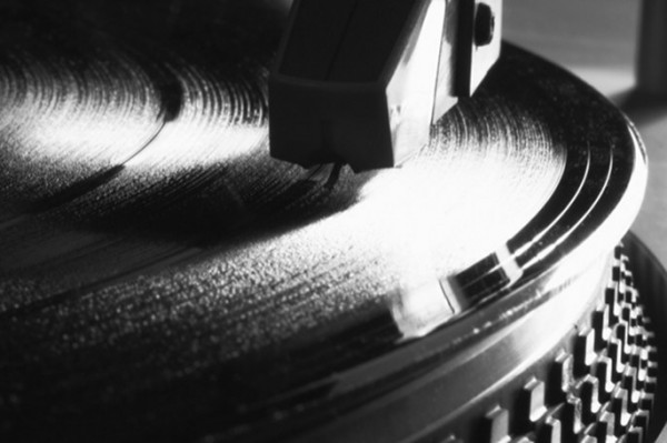 Più otto per cento per l'industria discografica americana