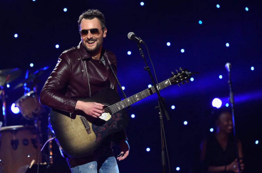 Eric Church, star del country, cancella 25 mila biglietti comprati da bagarini