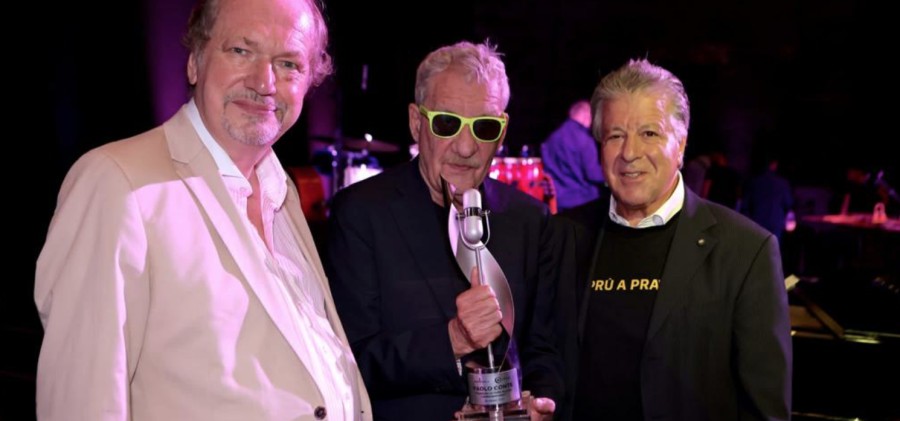 A PAOLO CONTE IL PREMIO ASSOMUSICA - ELMA