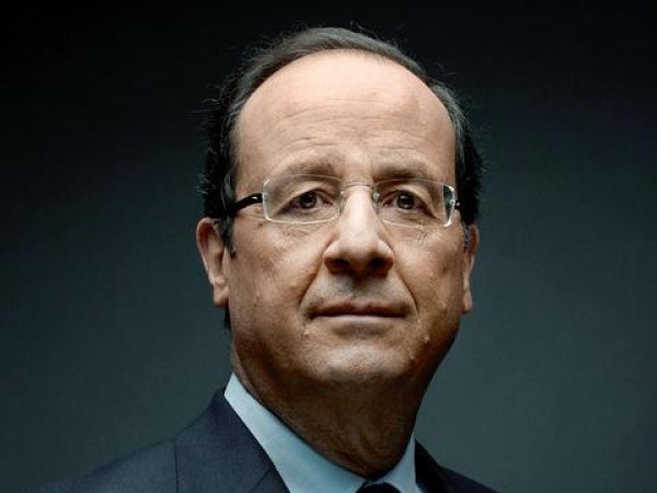 Hollande assume un esperto di rap come autore dei suoi discorsi